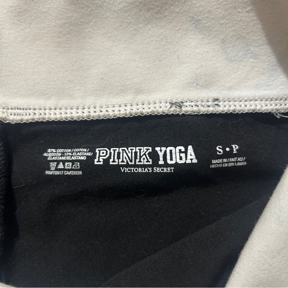 Victoria’s Secret PINK White Fold-over Capris Leggings - Picture 3 of 6